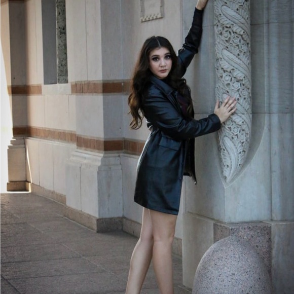 Black leather coat - Picture 3 of 5